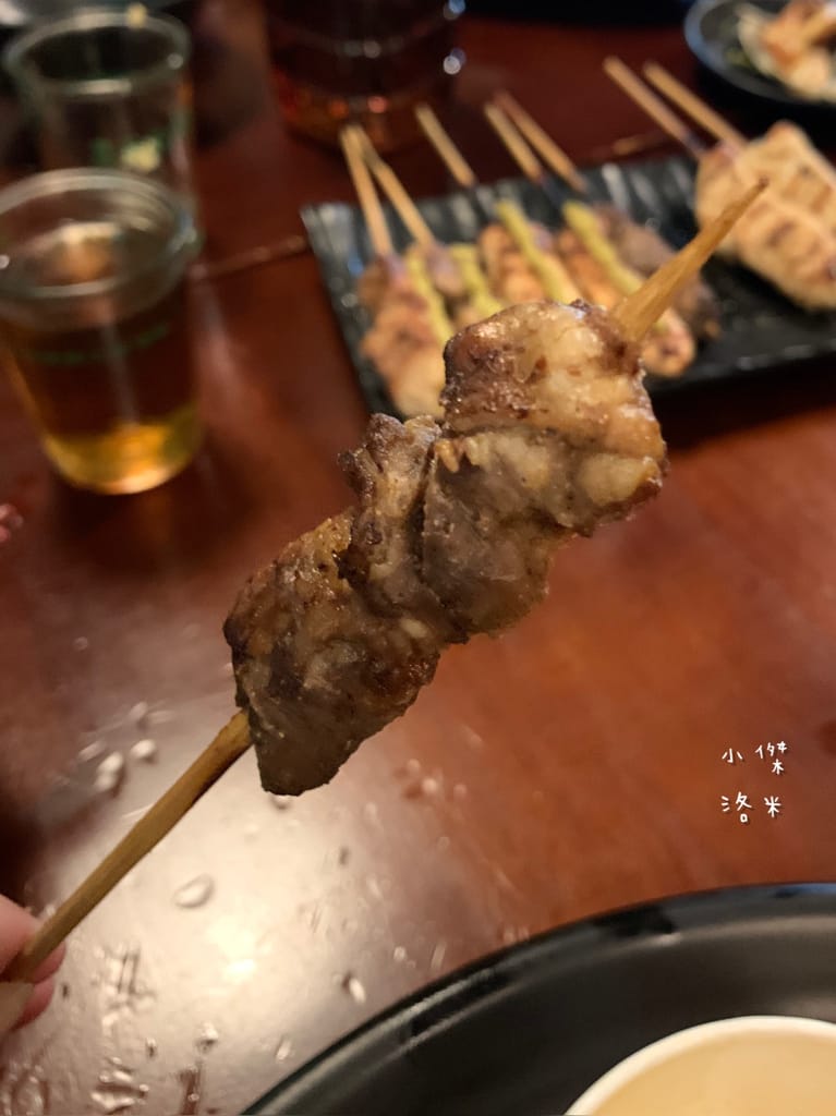 《美食》雞老闆桶仔雞｜桶仔雞/串燒/炸物/生啤 居酒屋風格  當月壽星送一隻桶仔雞 台北捷運萬隆站美食 壽星優惠