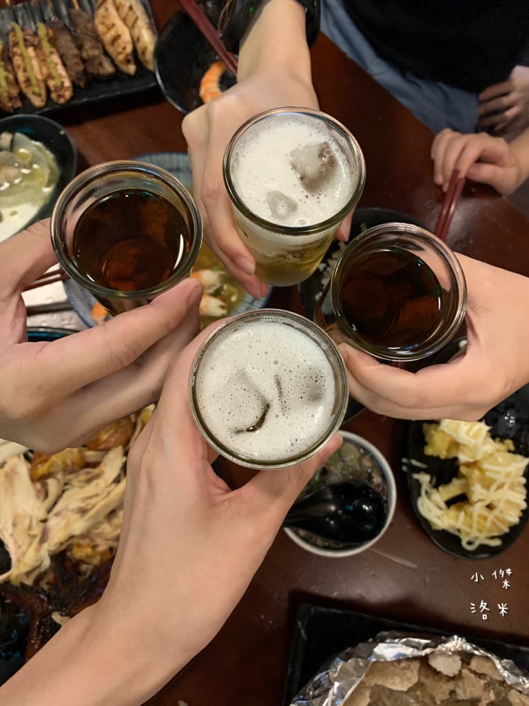 《美食》雞老闆桶仔雞｜桶仔雞/串燒/炸物/生啤 居酒屋風格  當月壽星送一隻桶仔雞 台北捷運萬隆站美食 壽星優惠