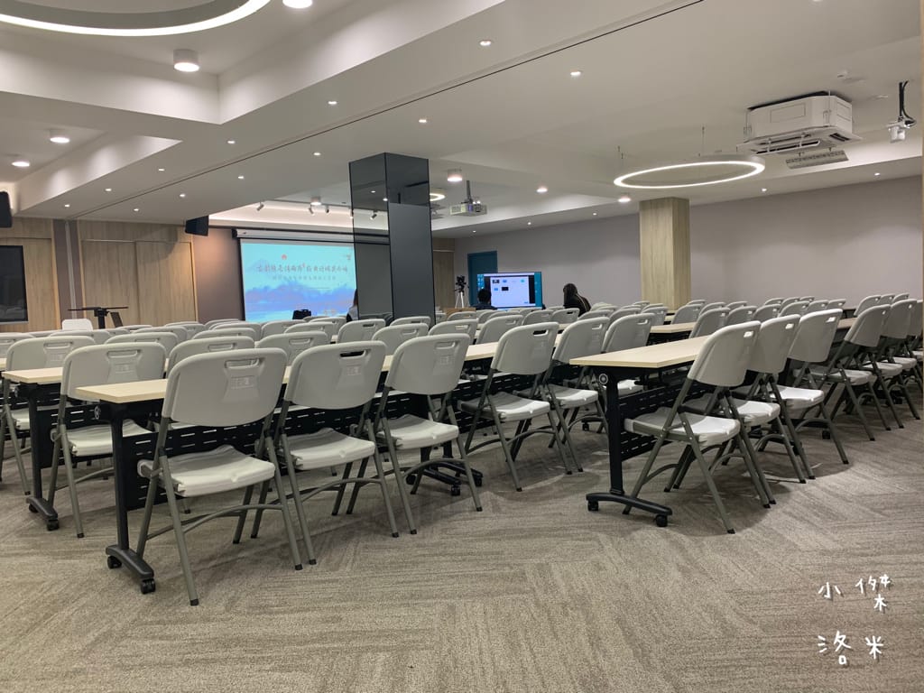 《生活》萊客共享空間｜台北車站多元場地租借空間 乾淨明亮辦公室出租/教學/會議/研討空間/台北教室租借