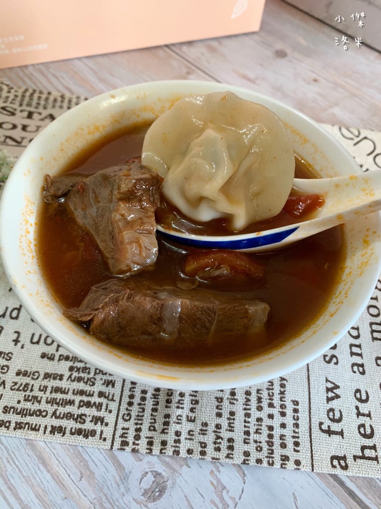 《宅配美食》 饍食・Sense Food｜飽滿紮實的低脂水餃 熱量降低健康升級的快速料理 8種口味經典創意任選 宅配水餃推薦 零廚藝媽咪推薦 低脂飲食推薦