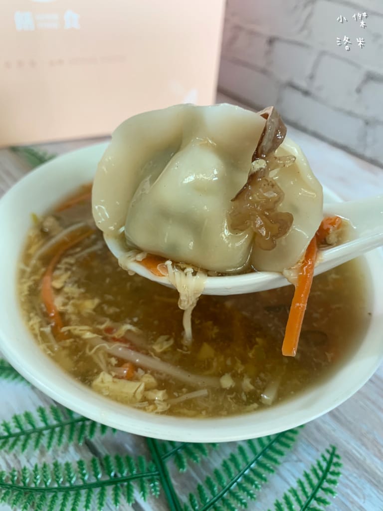 《宅配美食》 饍食・Sense Food｜飽滿紮實的低脂水餃 熱量降低健康升級的快速料理 8種口味經典創意任選 宅配水餃推薦 零廚藝媽咪推薦 低脂飲食推薦
