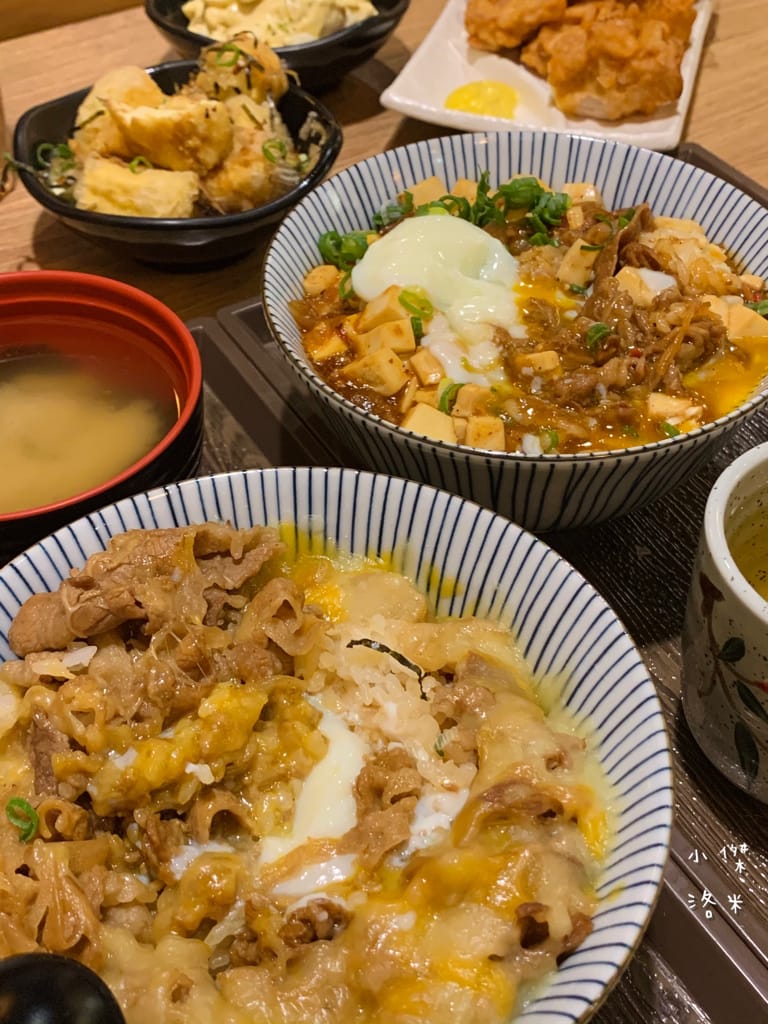 《美食》牛洞食堂-公館店｜大學生最愛的高CP質丼飯 多款創意丼飯等你挑戰 台電大樓站美食 公館美食 台北丼飯 台北美食推薦