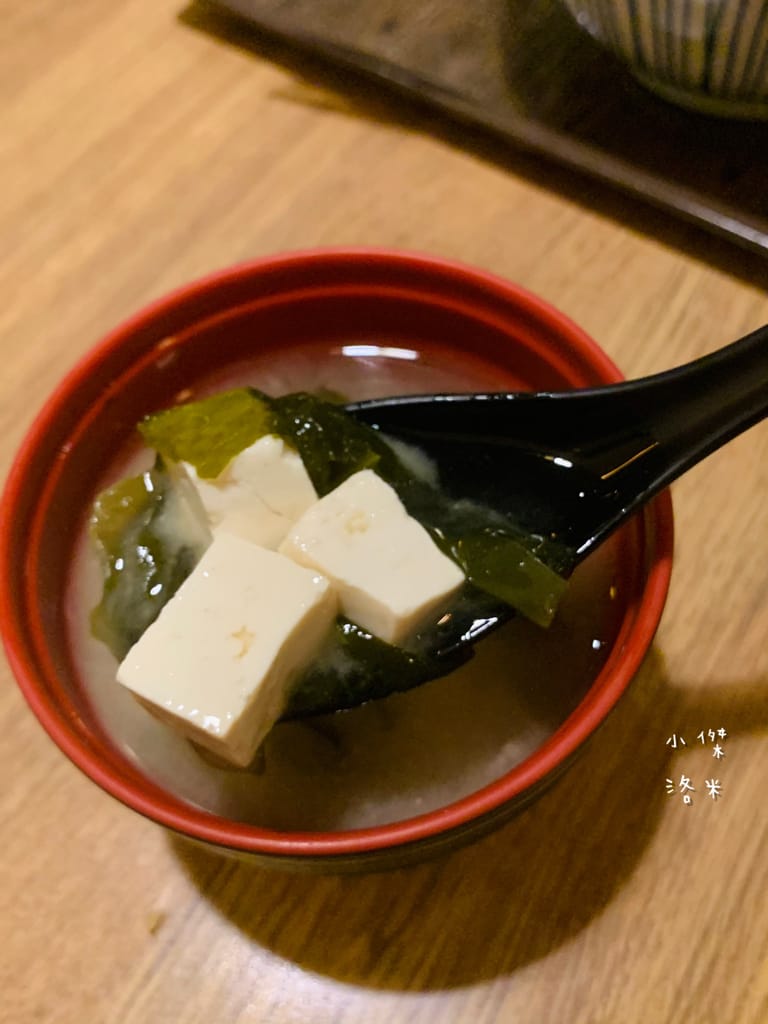 《美食》牛洞食堂-公館店｜大學生最愛的高CP質丼飯 多款創意丼飯等你挑戰 台電大樓站美食 公館美食 台北丼飯 台北美食推薦