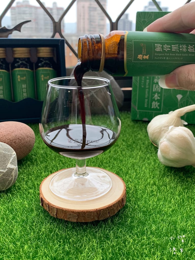 《生活》鱘寶Symbol Sturgeon｜鱘骨膠原蛋白飲｜鱘骨黑蒜固本飲 全年齡適飲 輕鬆飲用膠質滿滿的鱘龍魚骨 天然食補安心推薦 生日紀錄
