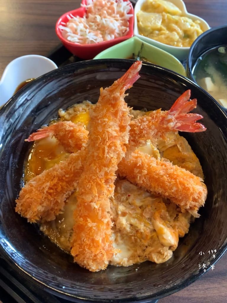 《美食》新丼-二訪｜混血韓美新丼超對味 韓式泡菜X雙色芝心起司拉絲 酥脆炸蝦丼 美食圓夢清單part2 中山站美食 台北好吃丼飯 台北美食推薦