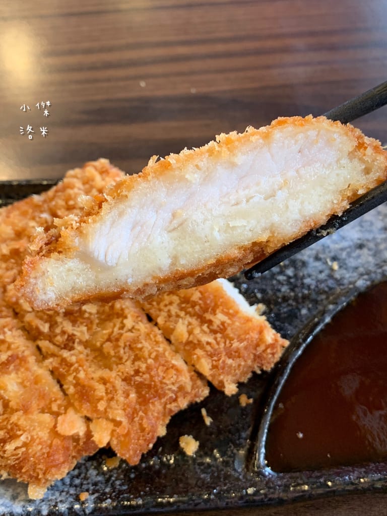 《美食》新丼-二訪｜混血韓美新丼超對味 韓式泡菜X雙色芝心起司拉絲 酥脆炸蝦丼 美食圓夢清單part2 中山站美食 台北好吃丼飯 台北美食推薦