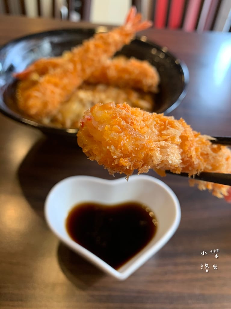 《美食》新丼-二訪｜混血韓美新丼超對味 韓式泡菜X雙色芝心起司拉絲 酥脆炸蝦丼 美食圓夢清單part2 中山站美食 台北好吃丼飯 台北美食推薦
