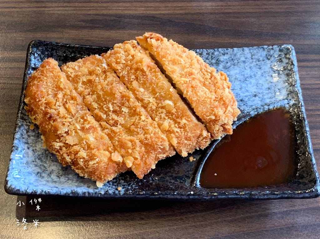 《美食》新丼-二訪｜混血韓美新丼超對味 韓式泡菜X雙色芝心起司拉絲 酥脆炸蝦丼 美食圓夢清單part2 中山站美食 台北好吃丼飯 台北美食推薦