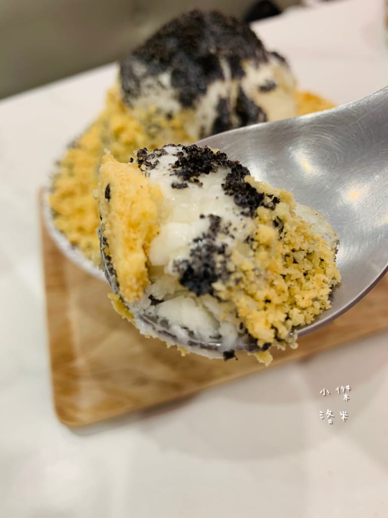 《美食》何家甜品鋪-公館汀州店｜ 好拍好吃的文青網美打卡甜品鋪 飄蔗香古制秘糖 冰的熱的都好吃 公館甜品推薦