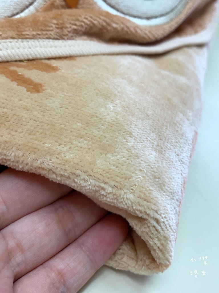 《親子》SDS-SHOW媽咪愛寶包-有機棉圍裙式浴巾｜嬰兒有機棉浴巾開箱 吸睛可愛造型連帽浴巾 寶寶沐浴洗澡不再打仗 百分之百台灣有機棉製作 實用新生兒禮物推薦 吸水性強寶寶浴巾推薦