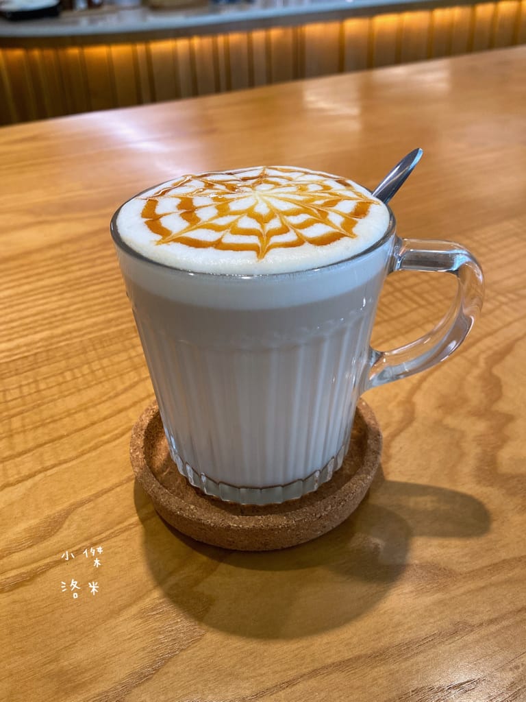 《美食》Compas Pasta House 康帕斯義麵屋｜手工義大利麵 自製手工醬料 新鮮現做食材 森林系清新網美店 寵物友善餐廳 東區美食推薦