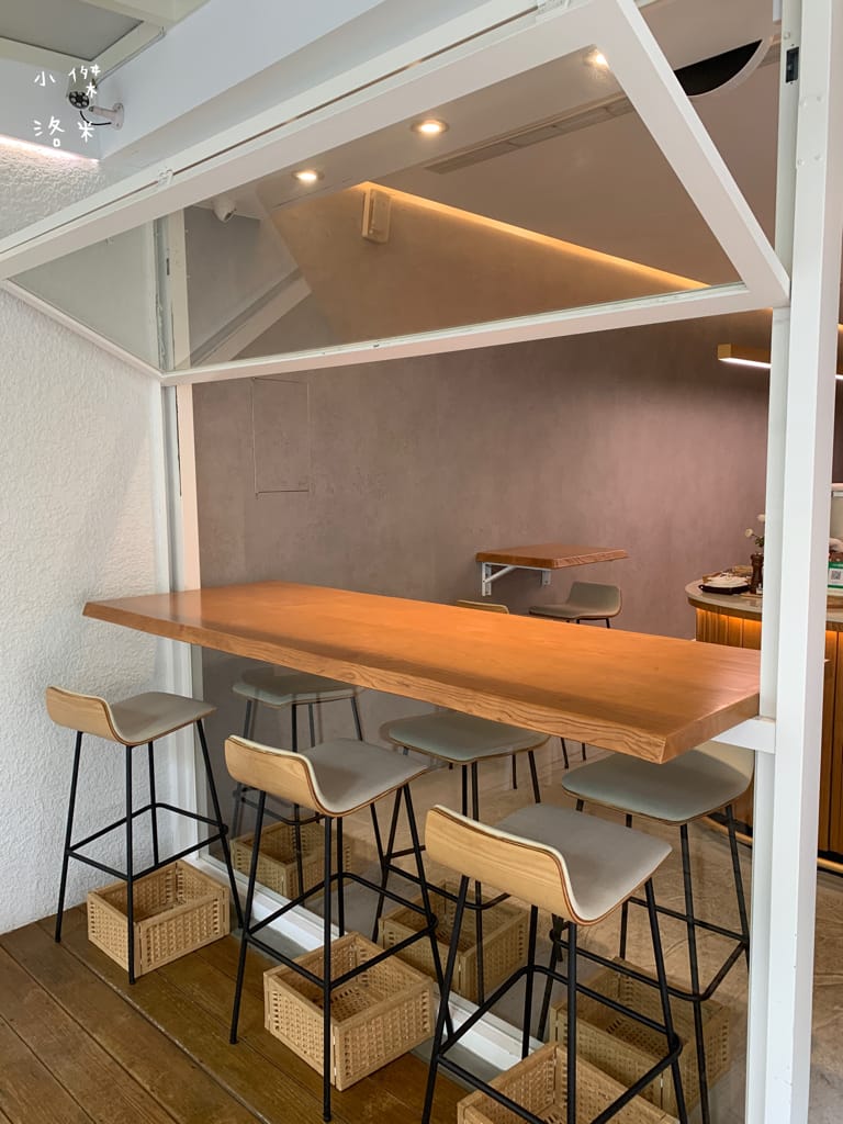 《美食》Compas Pasta House 康帕斯義麵屋｜手工義大利麵 自製手工醬料 新鮮現做食材 森林系清新網美店 寵物友善餐廳 東區美食推薦