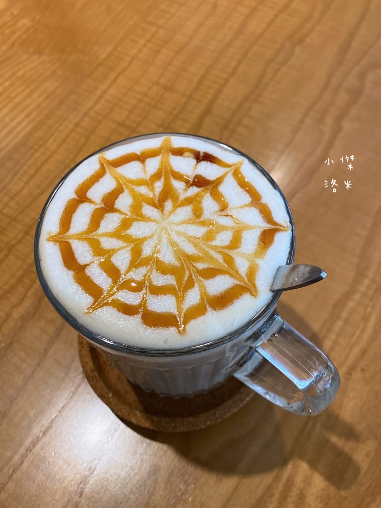 《美食》Compas Pasta House 康帕斯義麵屋｜手工義大利麵 自製手工醬料 新鮮現做食材 森林系清新網美店 寵物友善餐廳 東區美食推薦