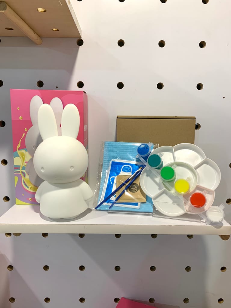 《展覽》玩玩兔米飛創意展｜台北松菸2023 全球首場米飛兔X台灣設計 上百隻米飛藝術造型首次亮相 米飛兔年節禮盒熱銷中