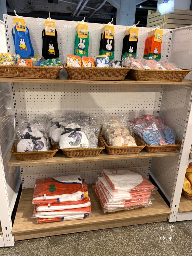 《展覽》玩玩兔米飛創意展｜台北松菸2023 全球首場米飛兔X台灣設計 上百隻米飛藝術造型首次亮相 米飛兔年節禮盒熱銷中