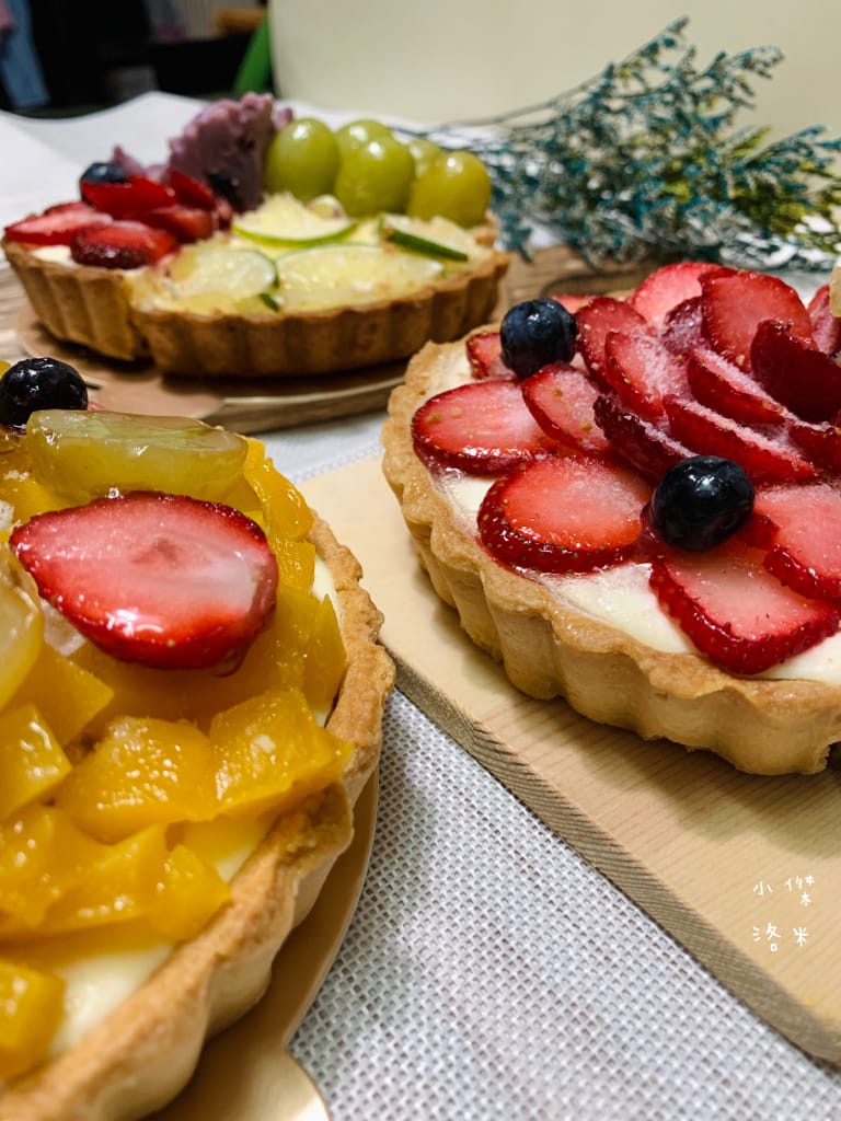 《宅配美食》里歐派｜綜合水果派/草莓乳酪派/法式檸檬派/芋泥乳酪派等人氣甜點 酸甜好吃 奶香濃郁不膩口 宅配甜點推薦