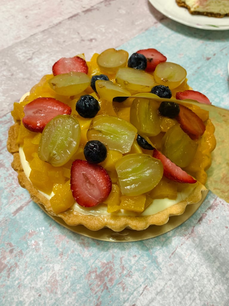 《宅配美食》里歐派｜綜合水果派/草莓乳酪派/法式檸檬派/芋泥乳酪派等人氣甜點 酸甜好吃 奶香濃郁不膩口 宅配甜點推薦