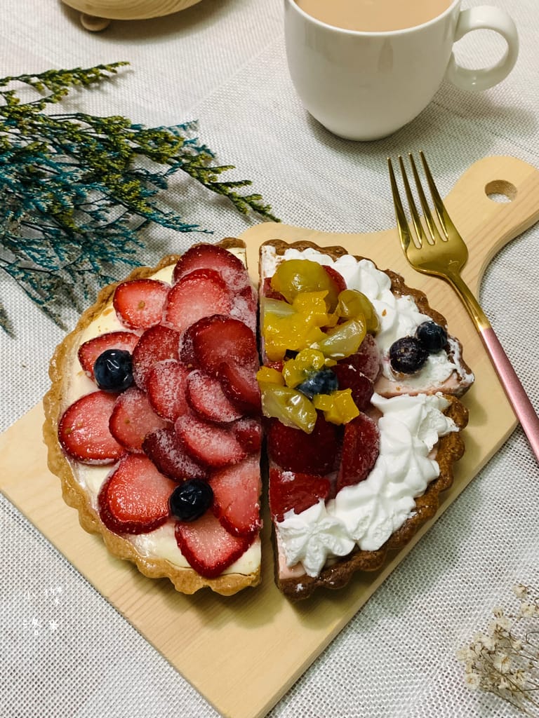 《宅配美食》里歐派｜綜合水果派/草莓乳酪派/法式檸檬派/芋泥乳酪派等人氣甜點 酸甜好吃 奶香濃郁不膩口 宅配甜點推薦