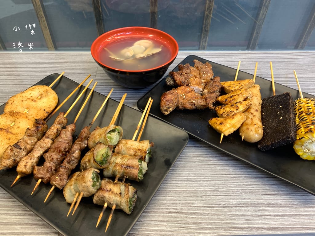 《美食》伙房燒烤-台北創始店｜台北平價串燒/炸物15元起 宵夜小酌好去處 大直深夜食堂美食推薦 捷運美食推薦 學生族小資族宵夜首選