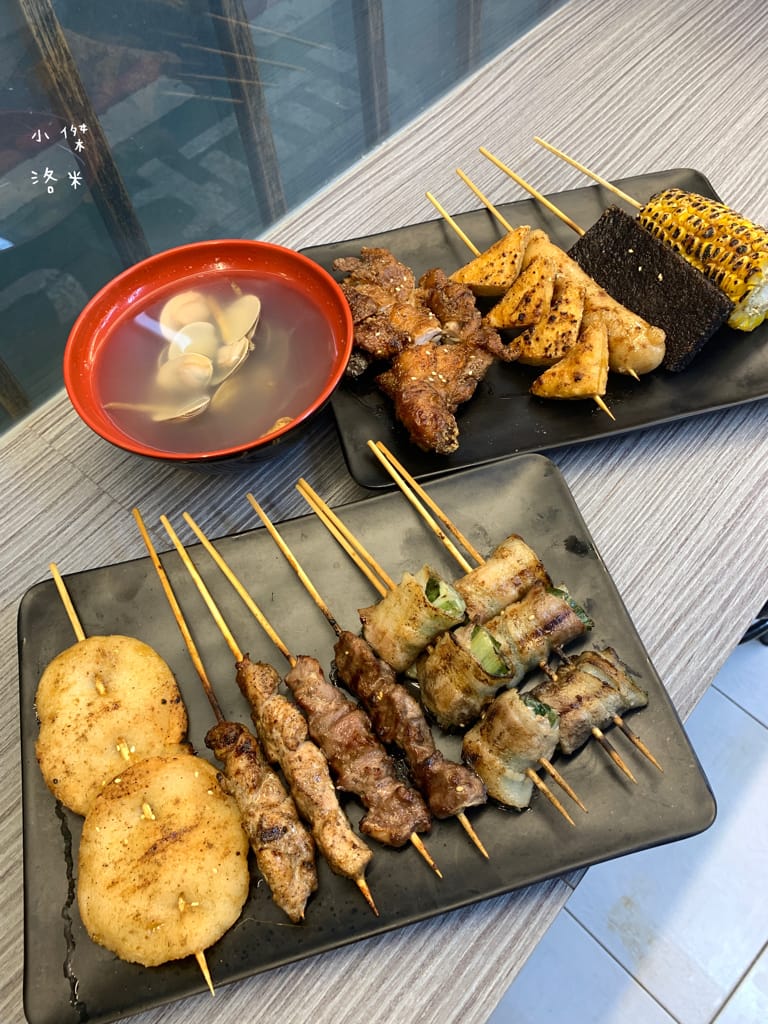 《美食》伙房燒烤-台北創始店｜台北平價串燒/炸物15元起 宵夜小酌好去處 大直深夜食堂美食推薦 捷運美食推薦 學生族小資族宵夜首選