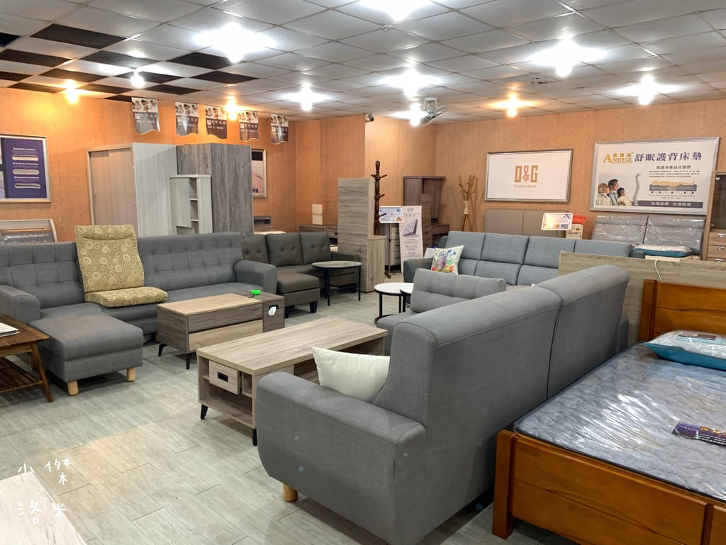 《生活》皇翔傢俱裝潢與設計｜台灣製造MIT床墊 客製化沙發 空間設計裝潢 工廠直營的實體店面 桃園中壢傢俱店推薦