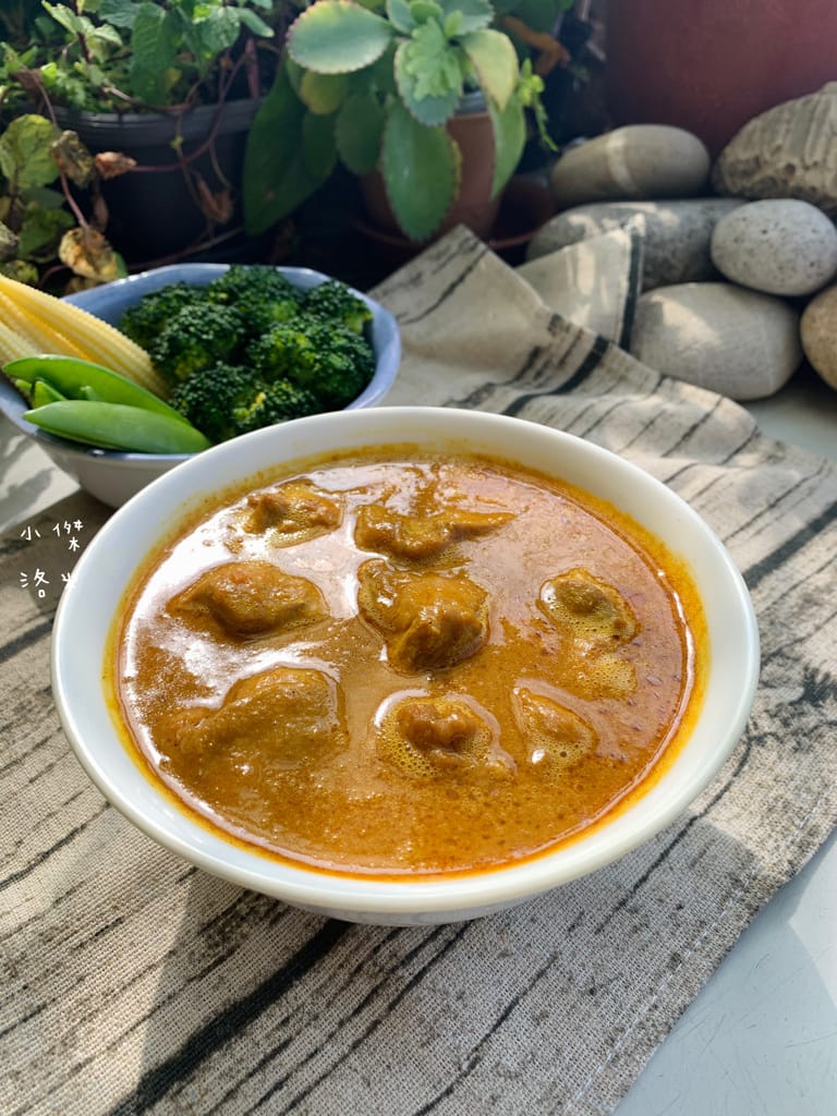 《宅配美食》欣葉·生活·廚房｜用冷凍宅配把師傅手作美味帶回家 果香牛肉黑咖哩/優格奶油雞肉紅咖哩 咖哩控必買 在家優雅出好菜