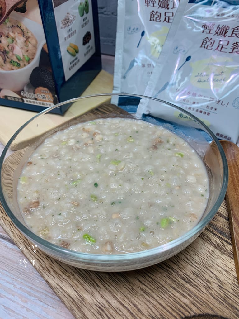 《美麗》Laler菈楽 輕孅食感飽足餐｜貪嘴女孩福音 吃宵夜不再罪惡 方便的沖泡美味粥 輕卡美食推薦