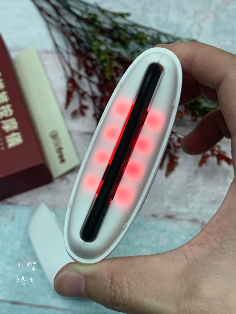 《美容》Comefree 溫感推推按摩儀｜自助刮痧、溫感、推推疲勞救星 居家按摩放鬆好物