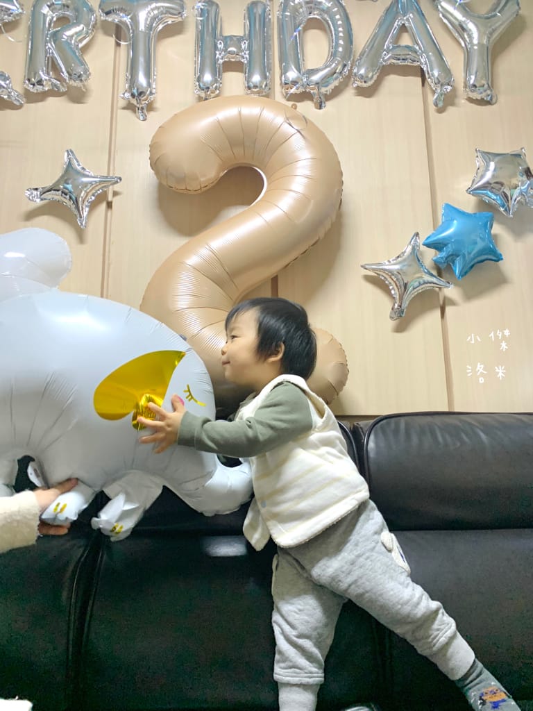 《生活》KNJ氣球商城 ｜生日氣球佈置 節日派對氣氛必備 可愛/浪漫/精品/高雅路線通通有 求婚結婚預備推薦