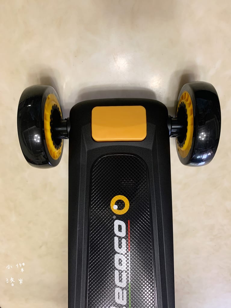 《親子》義大利Lecoco  LEO-X3 PLUS多功能兒童車｜三種模式切換 一台抵三台 滑步車/滑板車/三輪車 高CP值放電神器