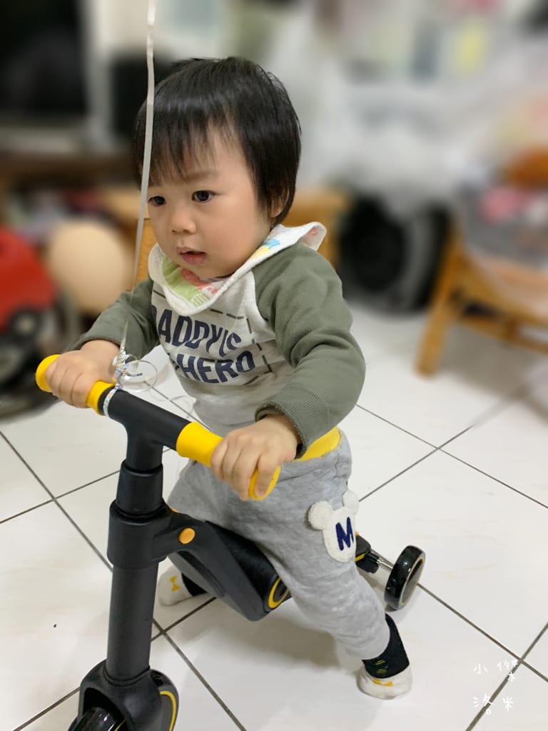 《親子》義大利Lecoco  LEO-X3 PLUS多功能兒童車｜三種模式切換 一台抵三台 滑步車/滑板車/三輪車 高CP值放電神器