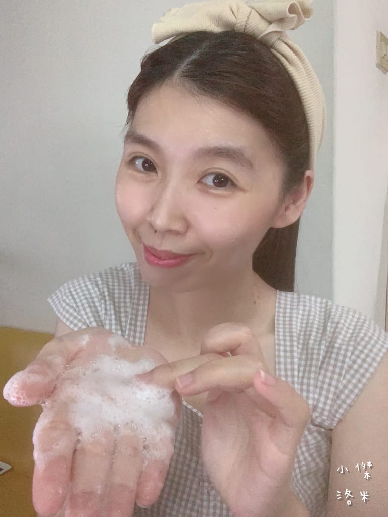 《美容》m̄enom̄eno｜Fc 溫和潔面露/Tn 效能前導化妝水/Es 強化淨白精華 女神張景嵐自創保養品牌 純素無毒的保養品 極簡保養推薦