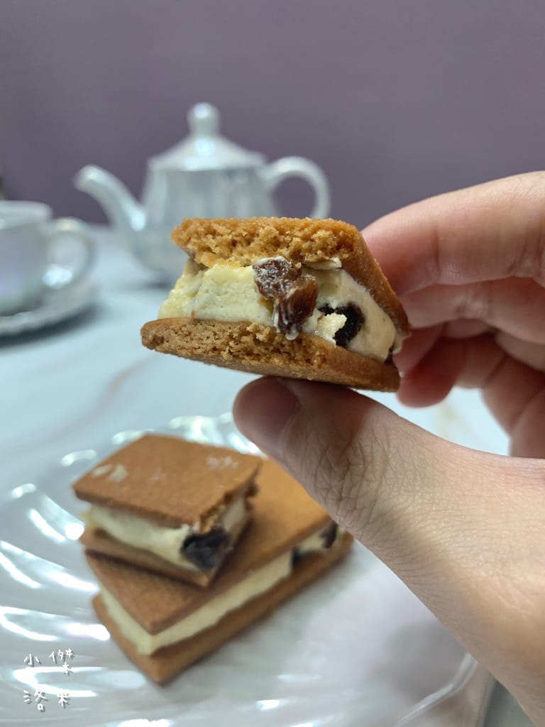 時飴蘭姆葡萄三明治餅乾