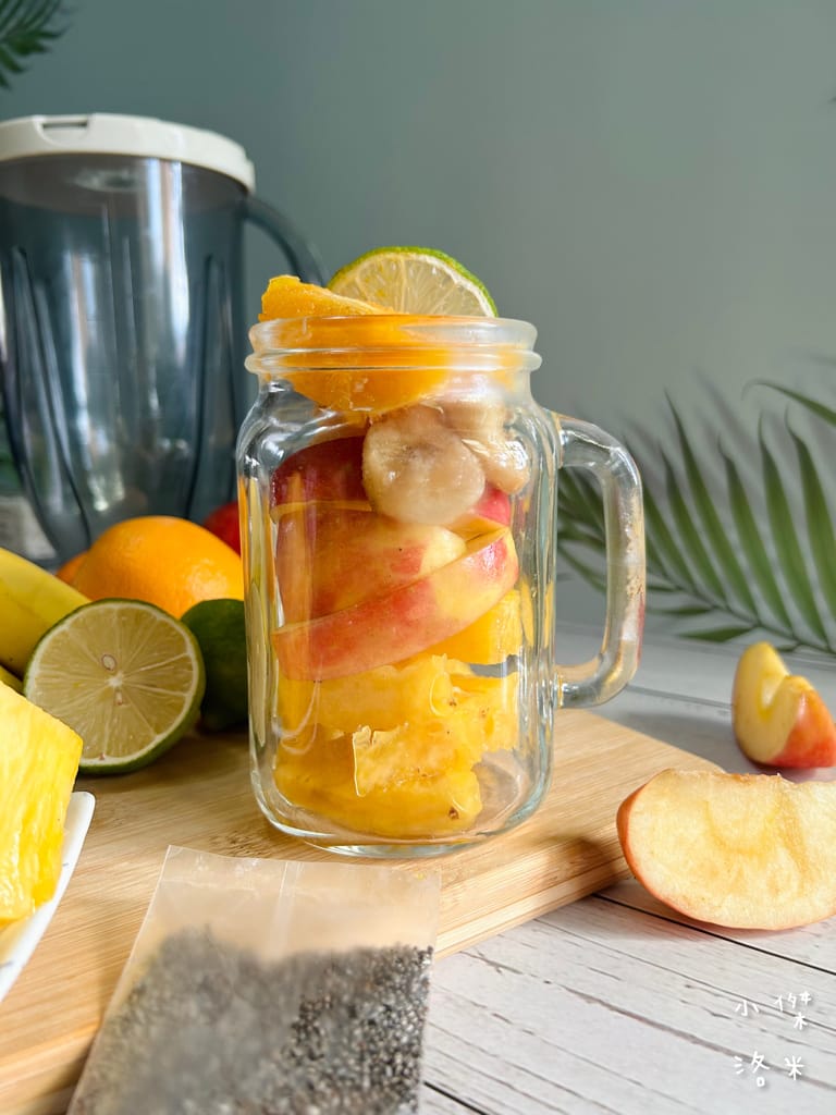 《宅配美食》SMOOSY｜健康蔬果昔宅配為你量身打造天然果昔包 營養綠拿鐵果昔開箱 健康果昔品牌推薦 網美圈SMOOSY評價一致好評