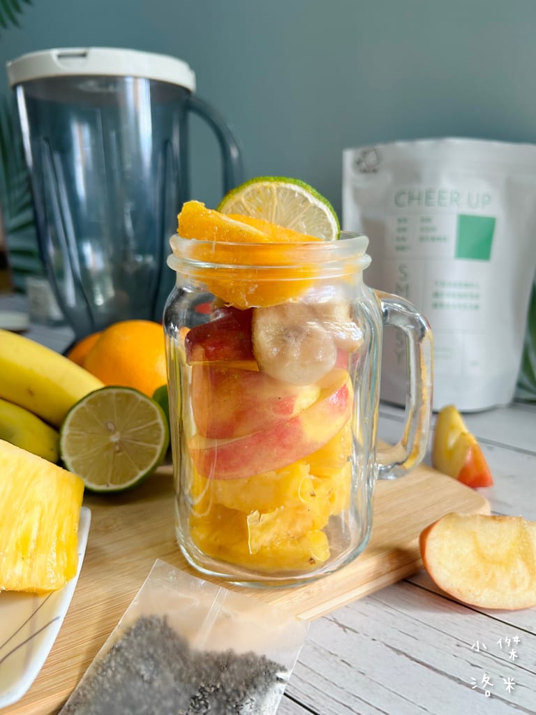 《宅配美食》SMOOSY｜健康蔬果昔宅配為你量身打造天然果昔包 營養綠拿鐵果昔開箱 健康果昔品牌推薦 網美圈SMOOSY評價一致好評