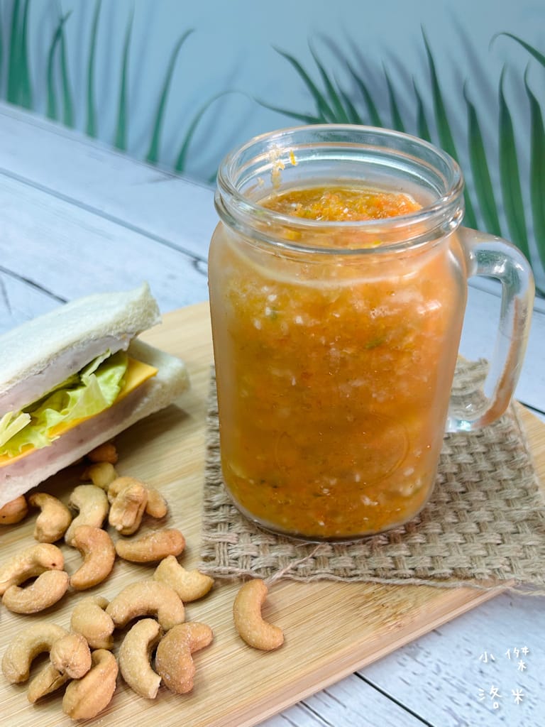 《宅配美食》SMOOSY｜健康蔬果昔宅配為你量身打造天然果昔包 營養綠拿鐵果昔開箱 健康果昔品牌推薦 網美圈SMOOSY評價一致好評