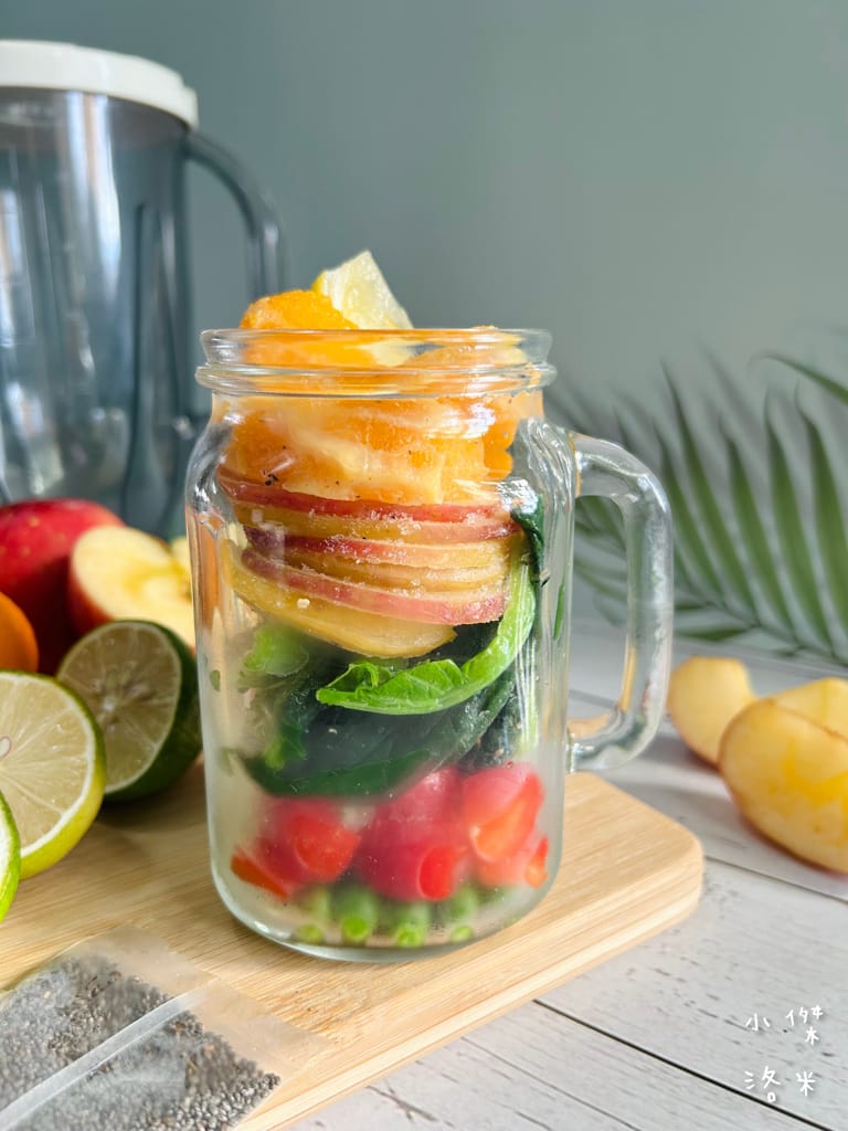 《宅配美食》SMOOSY｜健康蔬果昔宅配為你量身打造天然果昔包 營養綠拿鐵果昔開箱 健康果昔品牌推薦 網美圈SMOOSY評價一致好評