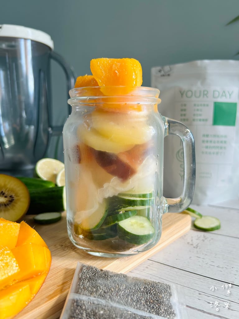 《宅配美食》SMOOSY｜健康蔬果昔宅配為你量身打造天然果昔包 營養綠拿鐵果昔開箱 健康果昔品牌推薦 網美圈SMOOSY評價一致好評