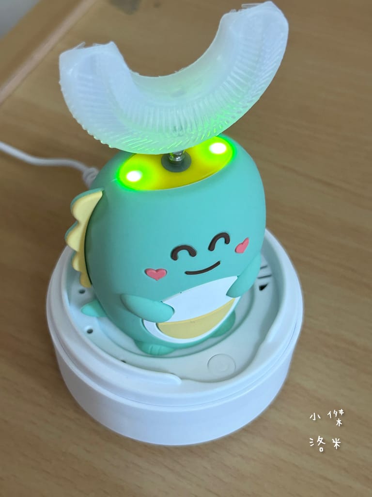 《育兒》NETTEC U型恐龍造型兒童電動牙刷｜U型牙清潔更全面 幫助孩子愛上刷牙 育兒神器 育兒好物推薦