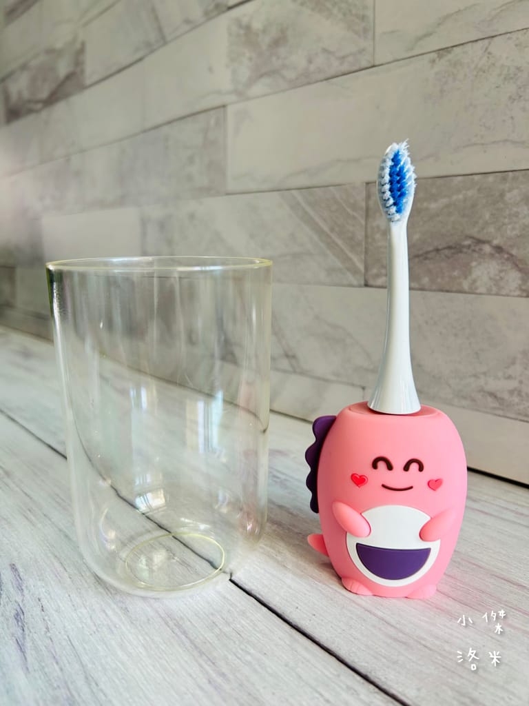 《育兒》NETTEC U型恐龍造型兒童電動牙刷｜U型牙清潔更全面 幫助孩子愛上刷牙 育兒神器 育兒好物推薦