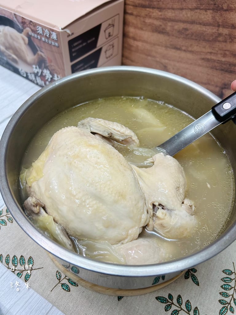 《宅配美食》艾叻沙砂勞越白胡椒雞湯 叻沙水餃｜艾叻沙 洽富氣冷雞聯名系列 馬來西亞美食 冷凍宅配美食推薦