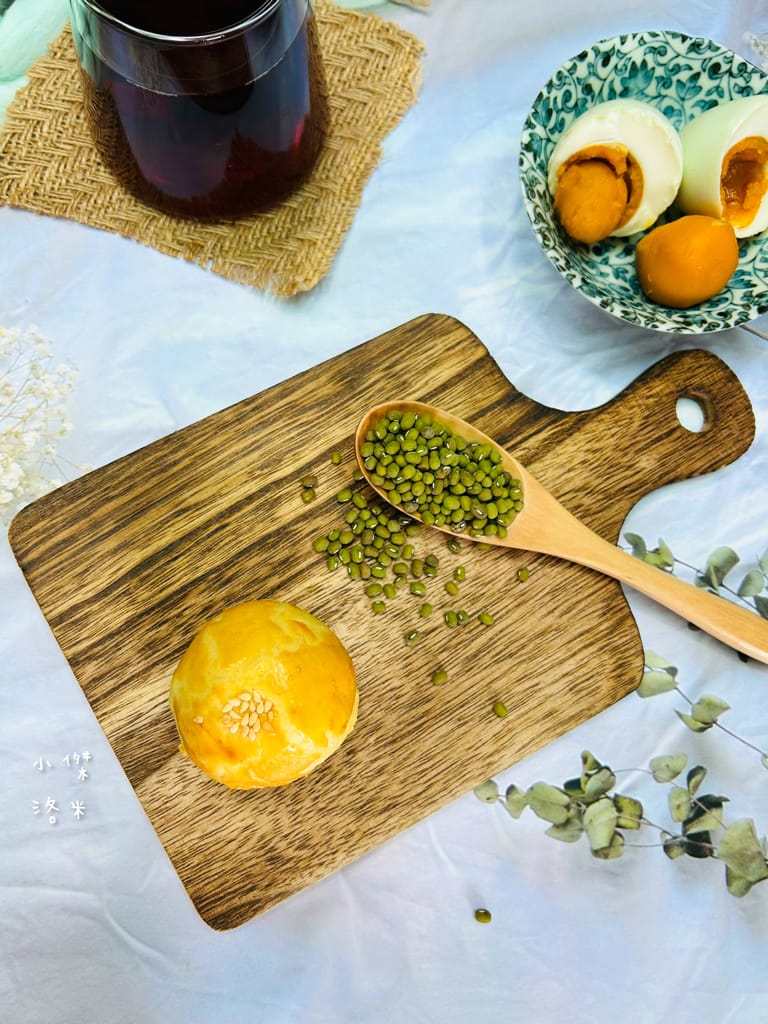 《禮盒》家御滬曉｜大團圓禮盒月餅 影片開箱 烏豆沙蛋黃酥/豆