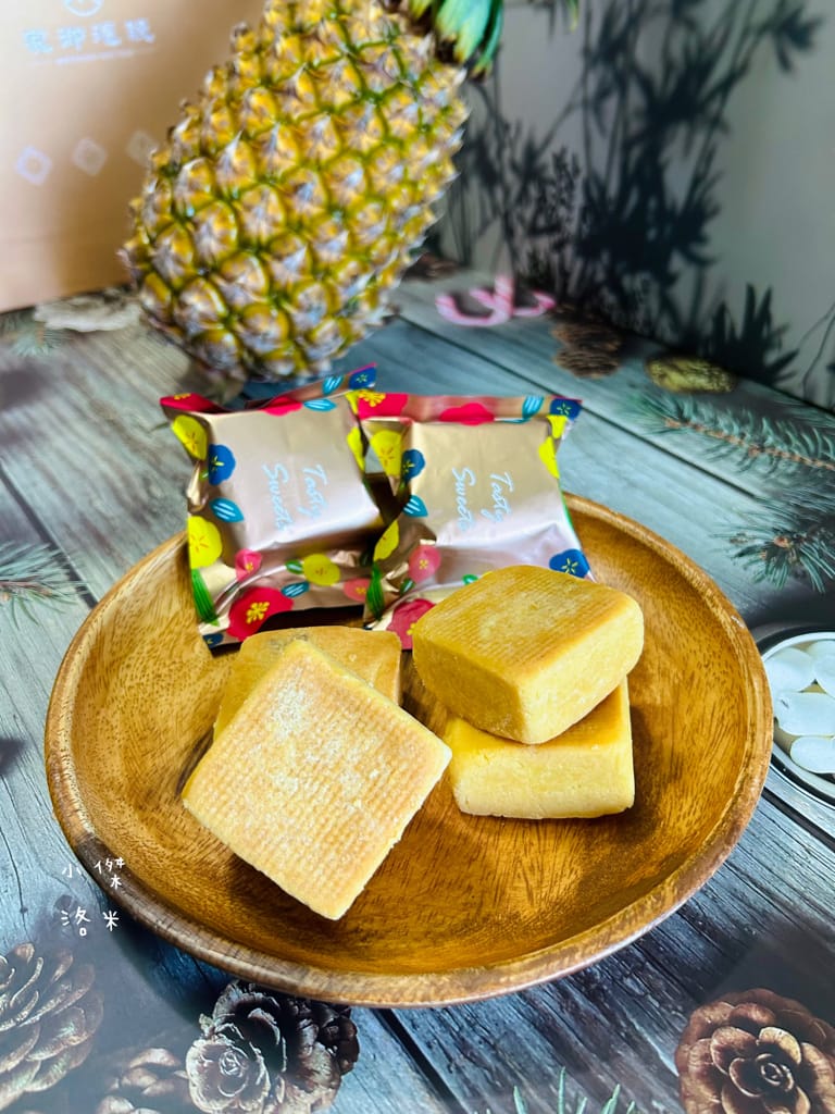 《禮盒》家御滬曉｜大團圓禮盒月餅 影片開箱 烏豆沙蛋黃酥/豆