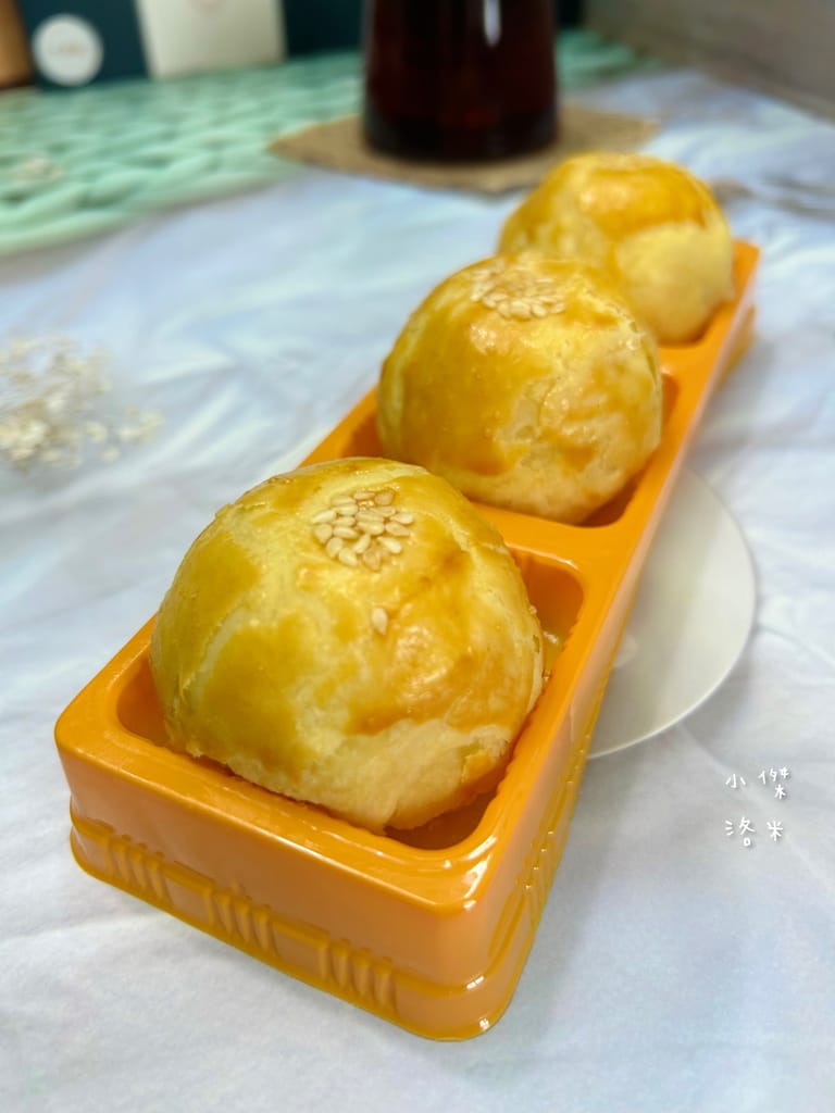 《禮盒》家御滬曉｜大團圓禮盒月餅 影片開箱 烏豆沙蛋黃酥/豆