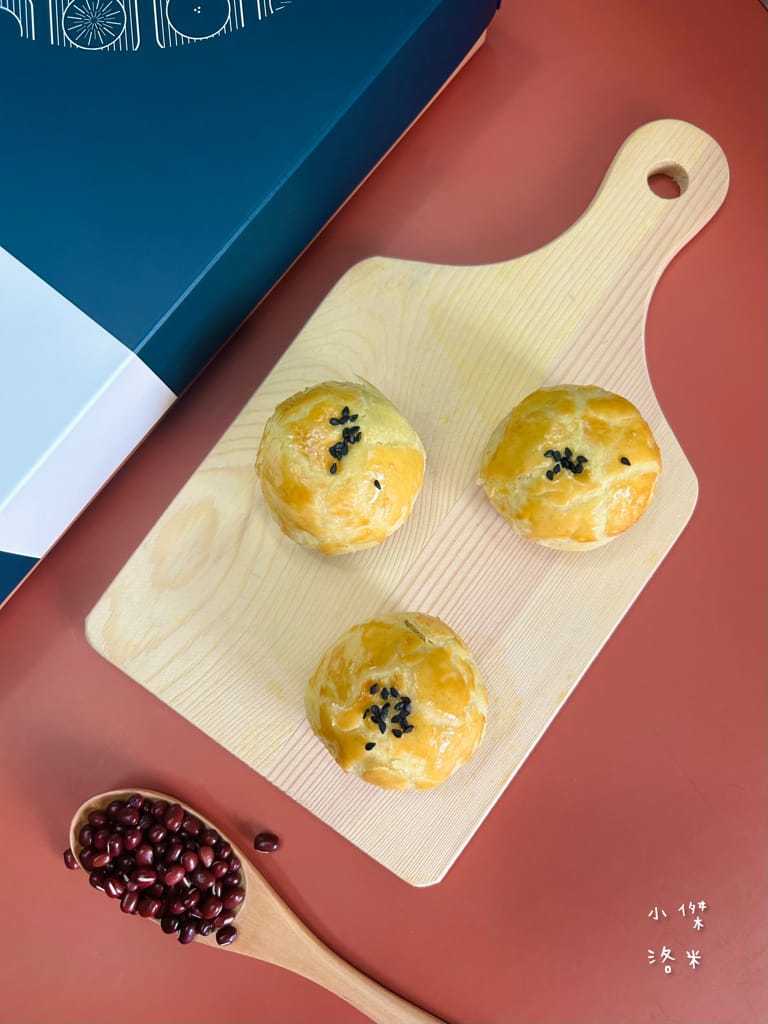 《禮盒》家御滬曉｜大團圓禮盒月餅 影片開箱 烏豆沙蛋黃酥/豆