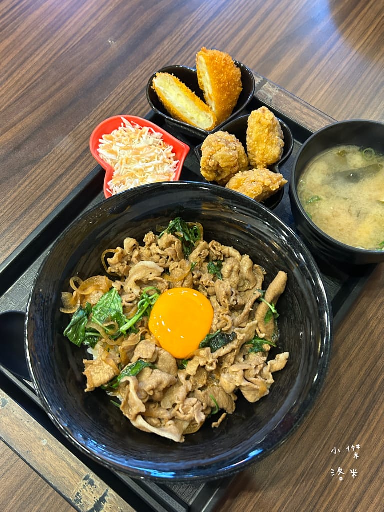 《美食》新丼-三訪｜起司熔岩丼 台式新丼 超香濃起司瀑布 美