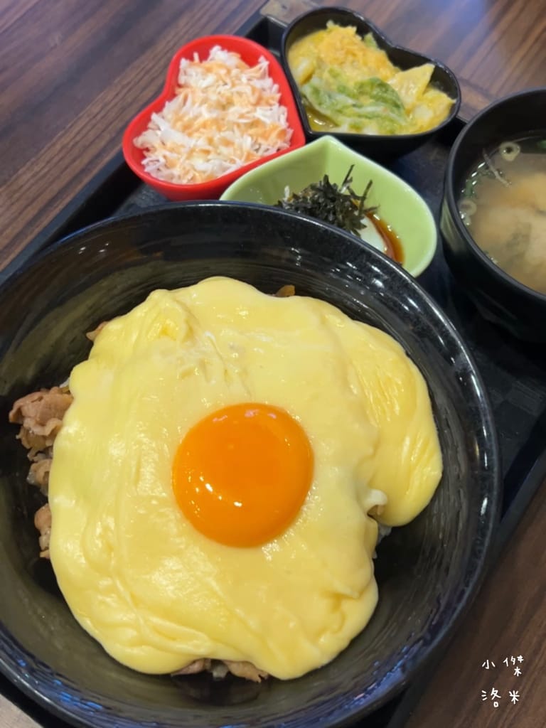 《美食》新丼-三訪｜起司熔岩丼 台式新丼 超香濃起司瀑布 美