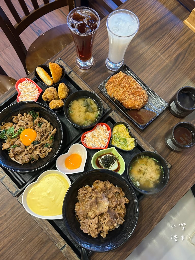 《美食》新丼-三訪｜起司熔岩丼 台式新丼 超香濃起司瀑布 美