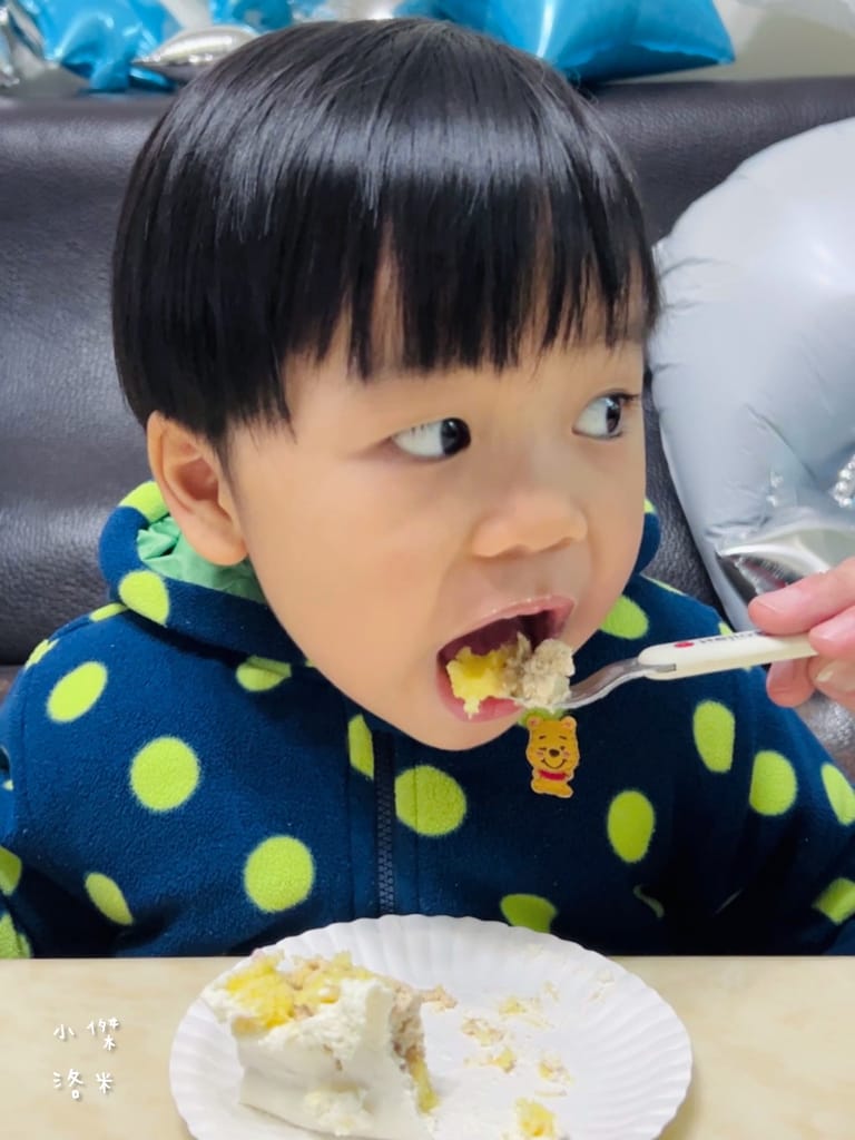 《親子》卡瓦生日蛋糕Kawacake｜雙北寶寶蛋糕 適合寶寶