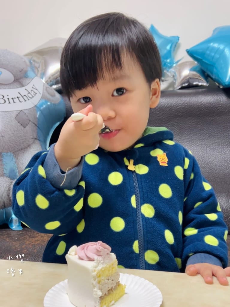 《親子》卡瓦生日蛋糕Kawacake｜雙北寶寶蛋糕 適合寶寶